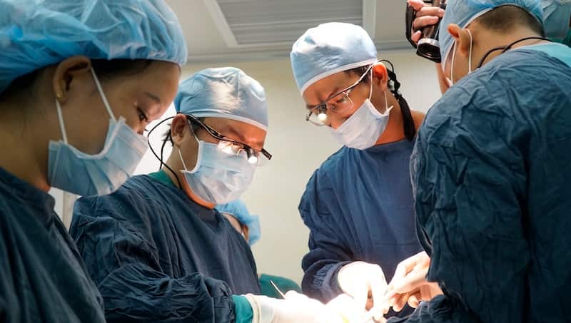 đối tượng trồng all on 4